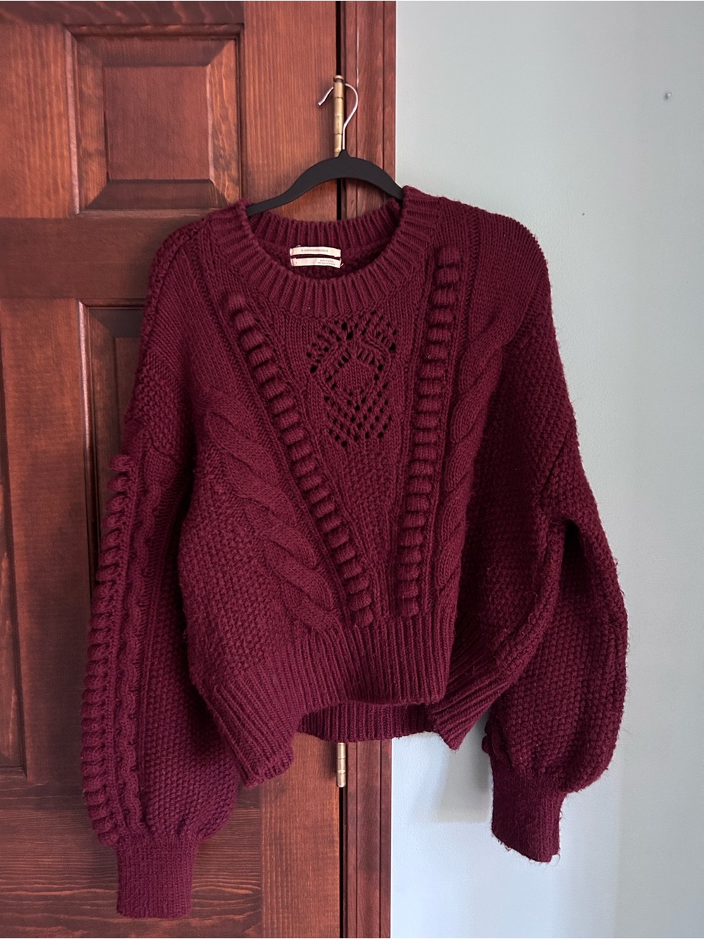 Women's AnthropologieChunky Cable Knit Sweater - Burgundy - L